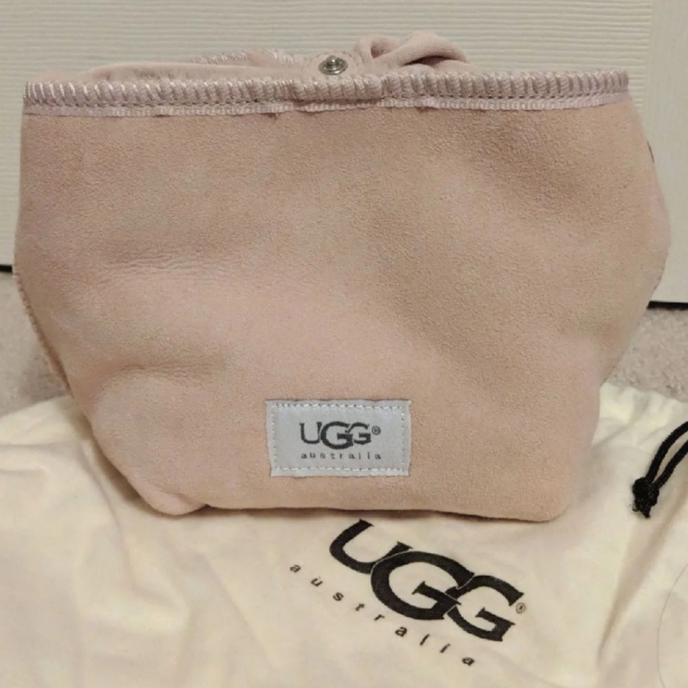 Light baby Pink UGG small hand bag